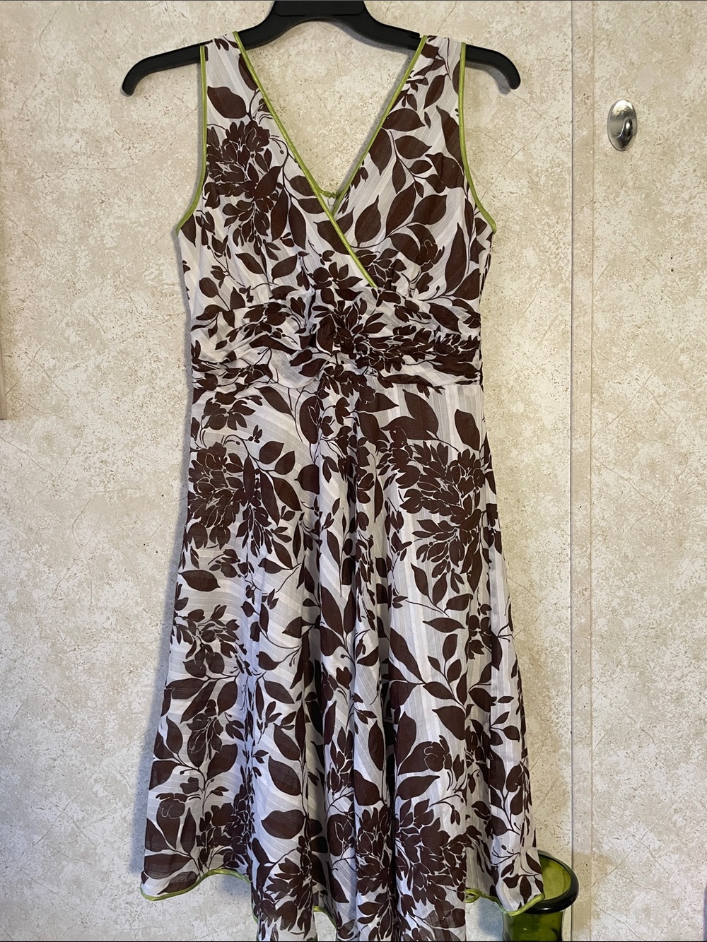 Dressbarn Sleeveless Brown, White & Lime Green Floral Wrap-Style Women’s Dress